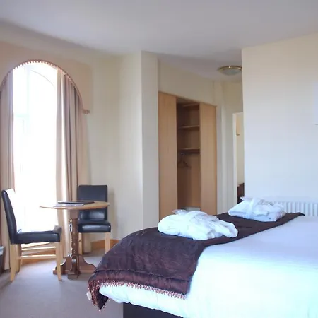Magherabuoy House 3*