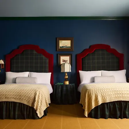 Adelphi 5*