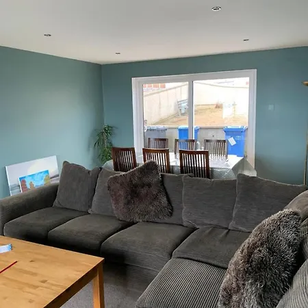 Holiday home Causeway View Perfect For Large Golf Groups Seafront Location, Pet Friendly, Dolphins