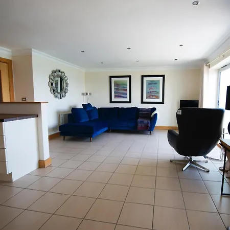 Seventeen Carrig Na Rone Apartment