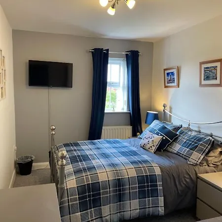 Luxury Homes - The Grange, Sleeps 13 - 6 Bedrooms