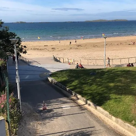 No2 Sandy Bay Luxury Beachfront