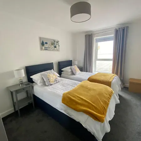 2 Bedroom In Town Centre Apartment Portrush