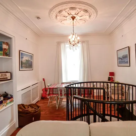 Townhouse Hostel