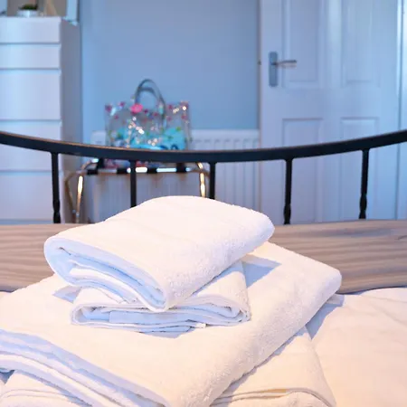 Apartment 3 West - By The Sea Portrush