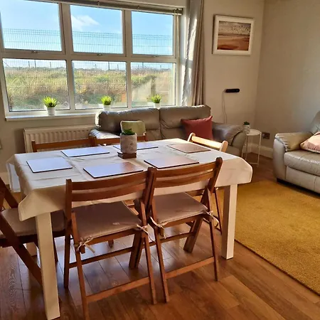 4 Dunluce Park - By The Sea *