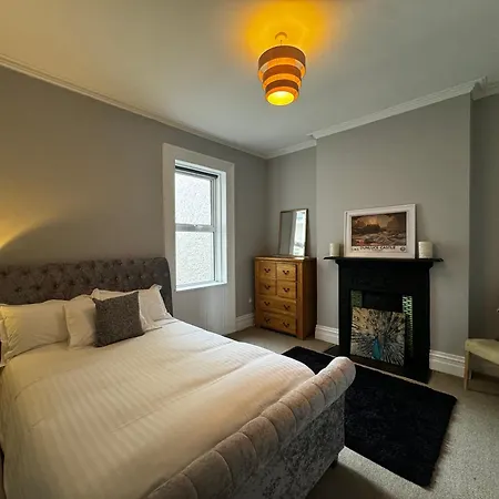 The Victorian Townhouse Villa