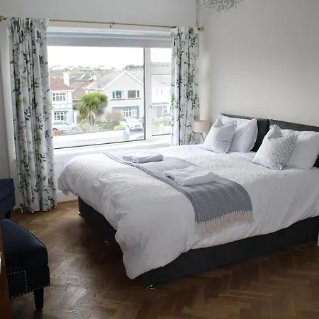 Guest house Larkhill House Portrush