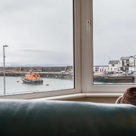 Holiday home 40 Kerr Street, Portrush