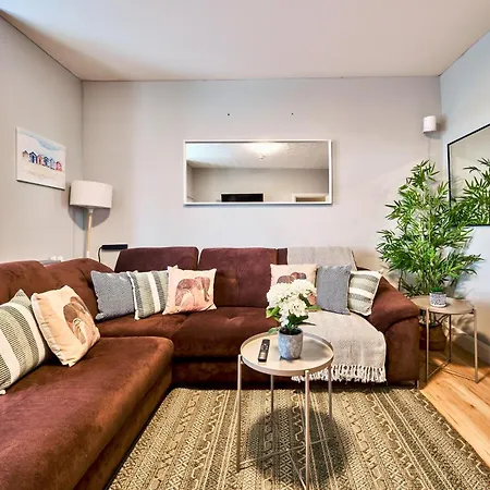 Apartment 1 Golf Terrace - By The Sea Portrush