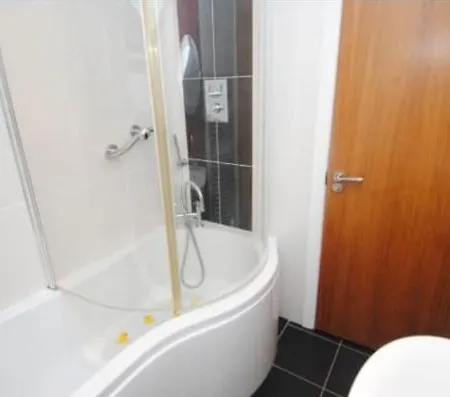Haven Apartment *