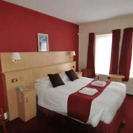 The Port Hotel Portrush