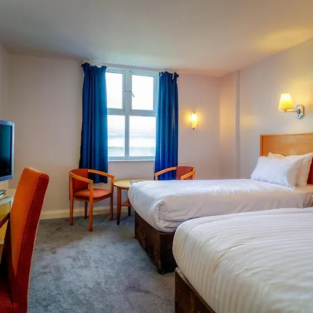 Atlantic Hotel 3*