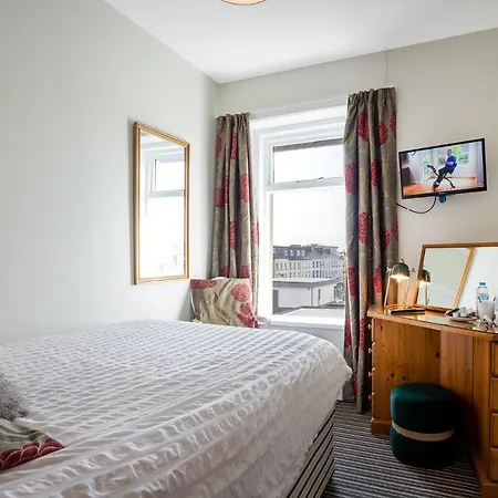 Antrim House Guest & (adults Only) 3* Portrush
