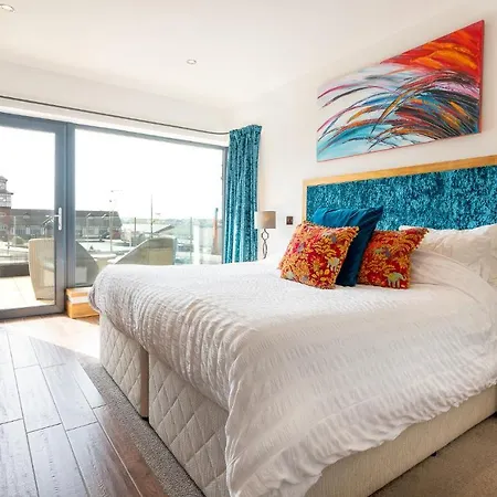 Antrim House Guest & (adults Only) 3* Portrush