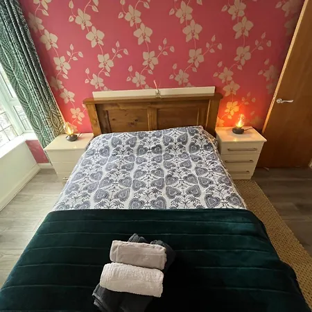 2 Ramore Ave Portrush