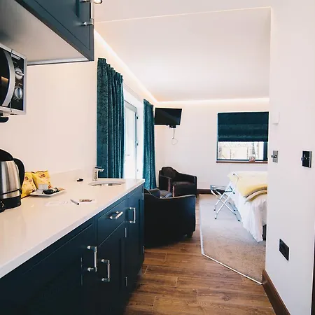 Bed & Breakfast Antrim House Guest & (adults Only) 3*