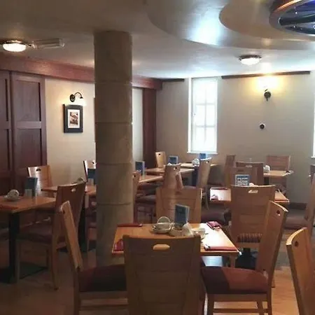Hotel On The Coast 3*