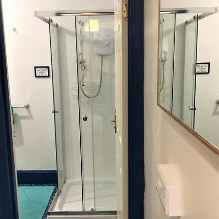 Portrush Holiday Hostel Guesthouse Portrush