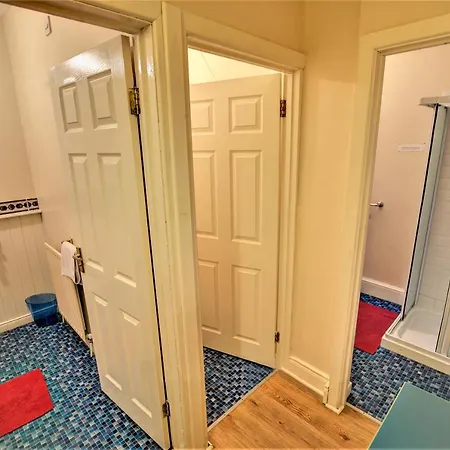 Portrush Holiday Hostel Guesthouse Hostel